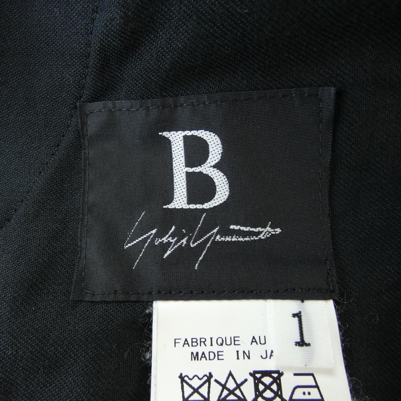 ヨウジヤマモト YOHJI YAMAMOTO パンツ AUTUMN / WINTER 2025-26