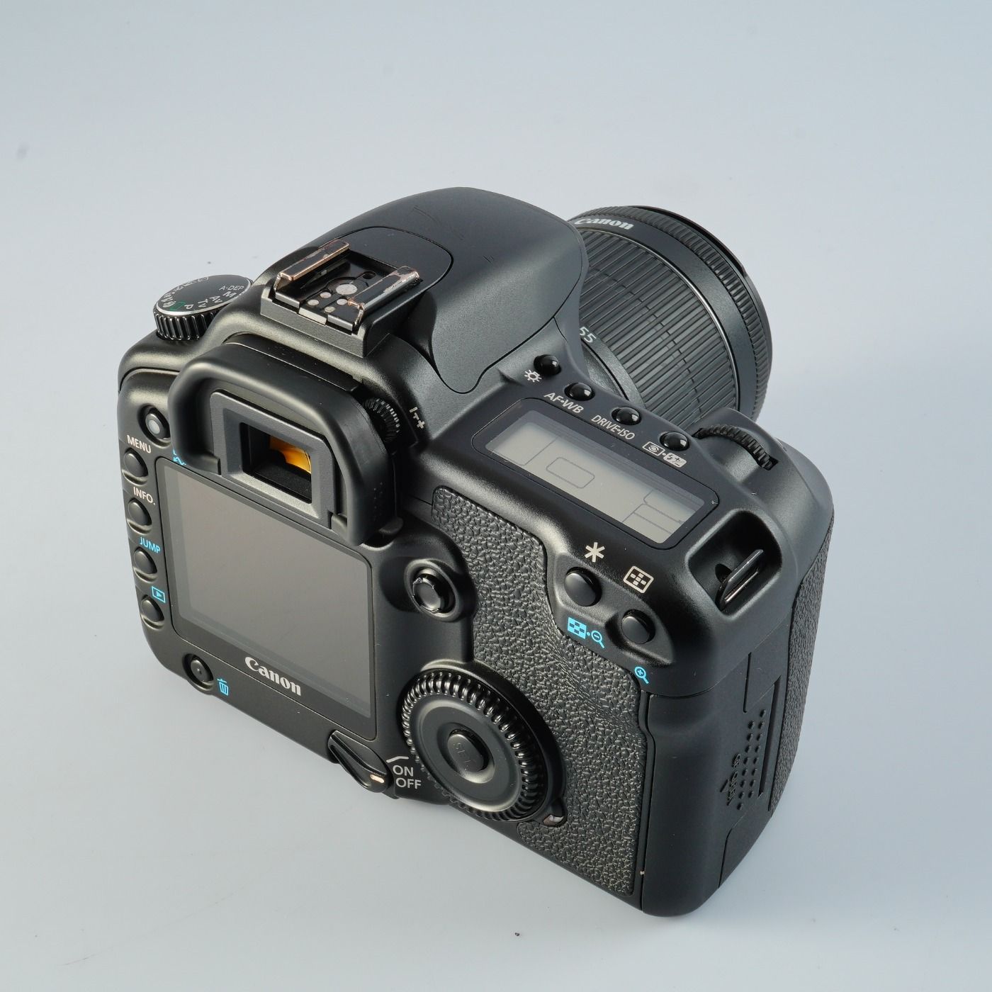 超美品 キャノン EOS 30D EF-S 18-55 3.5-5.6 B702 超美品 キャノン EOS 30D EF-S 18-55 3.5-5.6 B702