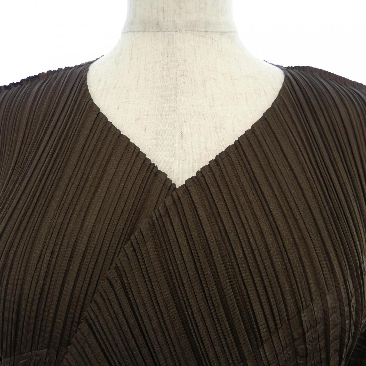 プリーツプリーズ PLEATS