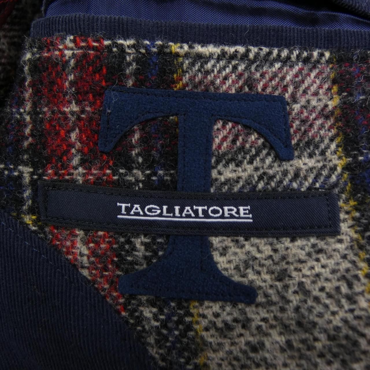 タリアトーレ TAGLIATORE