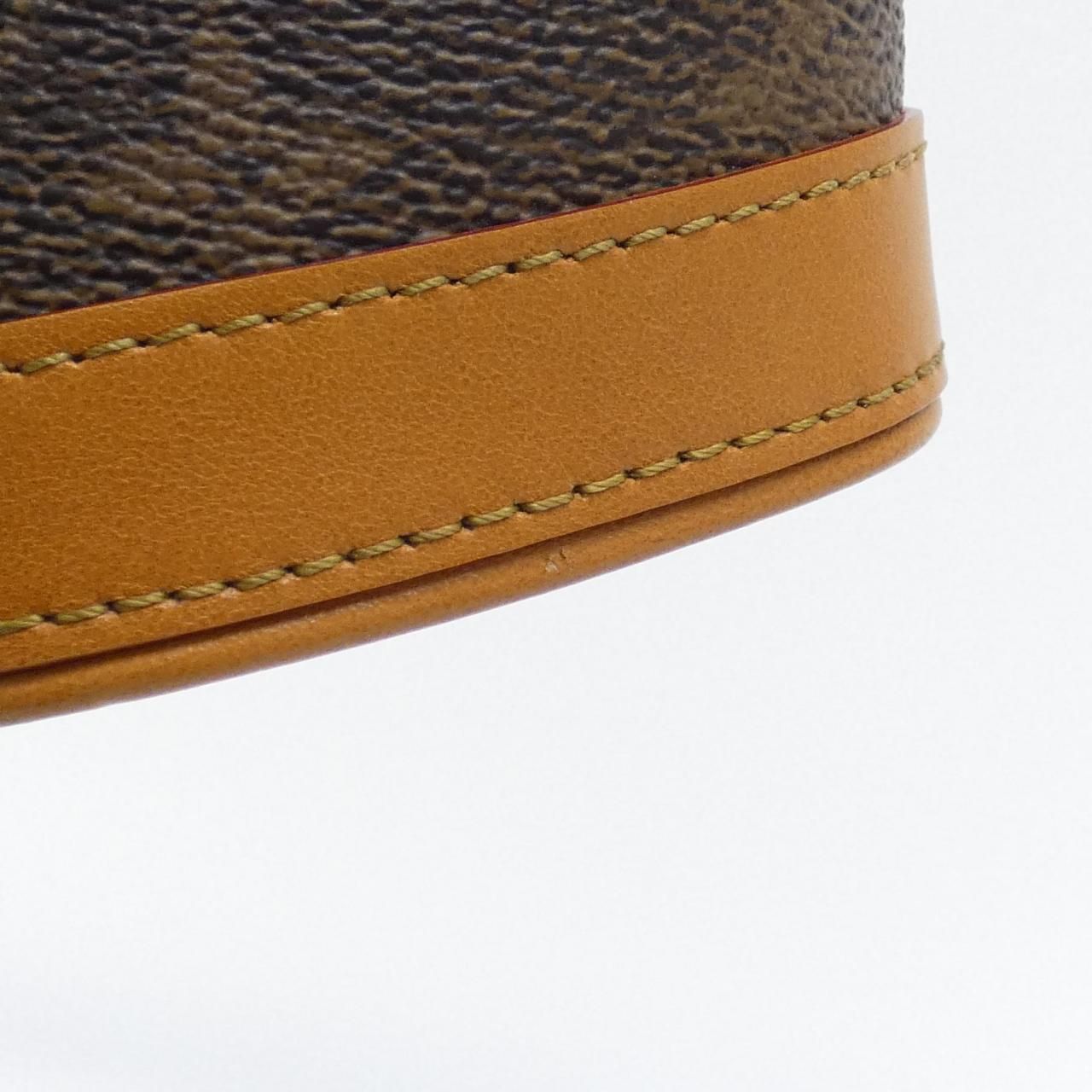 ダスト エンベロップ