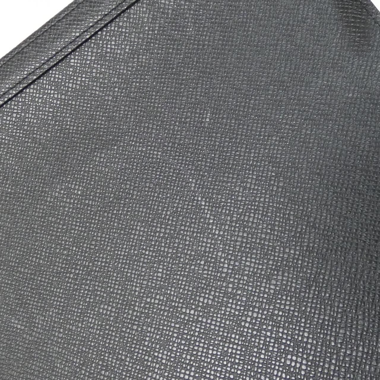 ポシェット ヴォワヤージュ