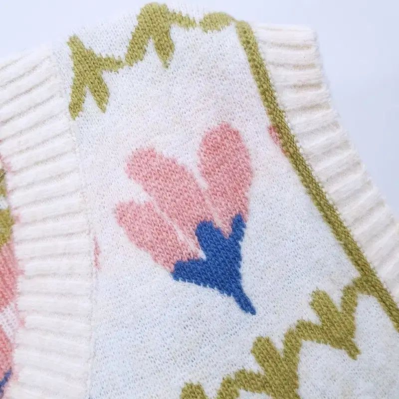 サースデーアイランド 22fw