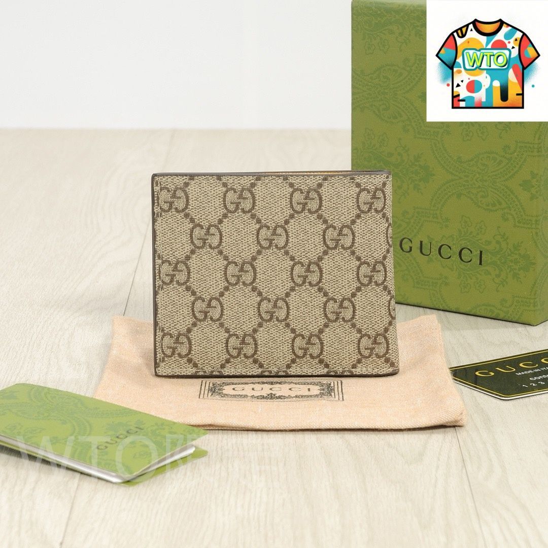 今日 Gucci グッチ クラシック短款二つ折り 輸入牛皮とPVCを使用 優れた手触りを実現-WTO輸入2