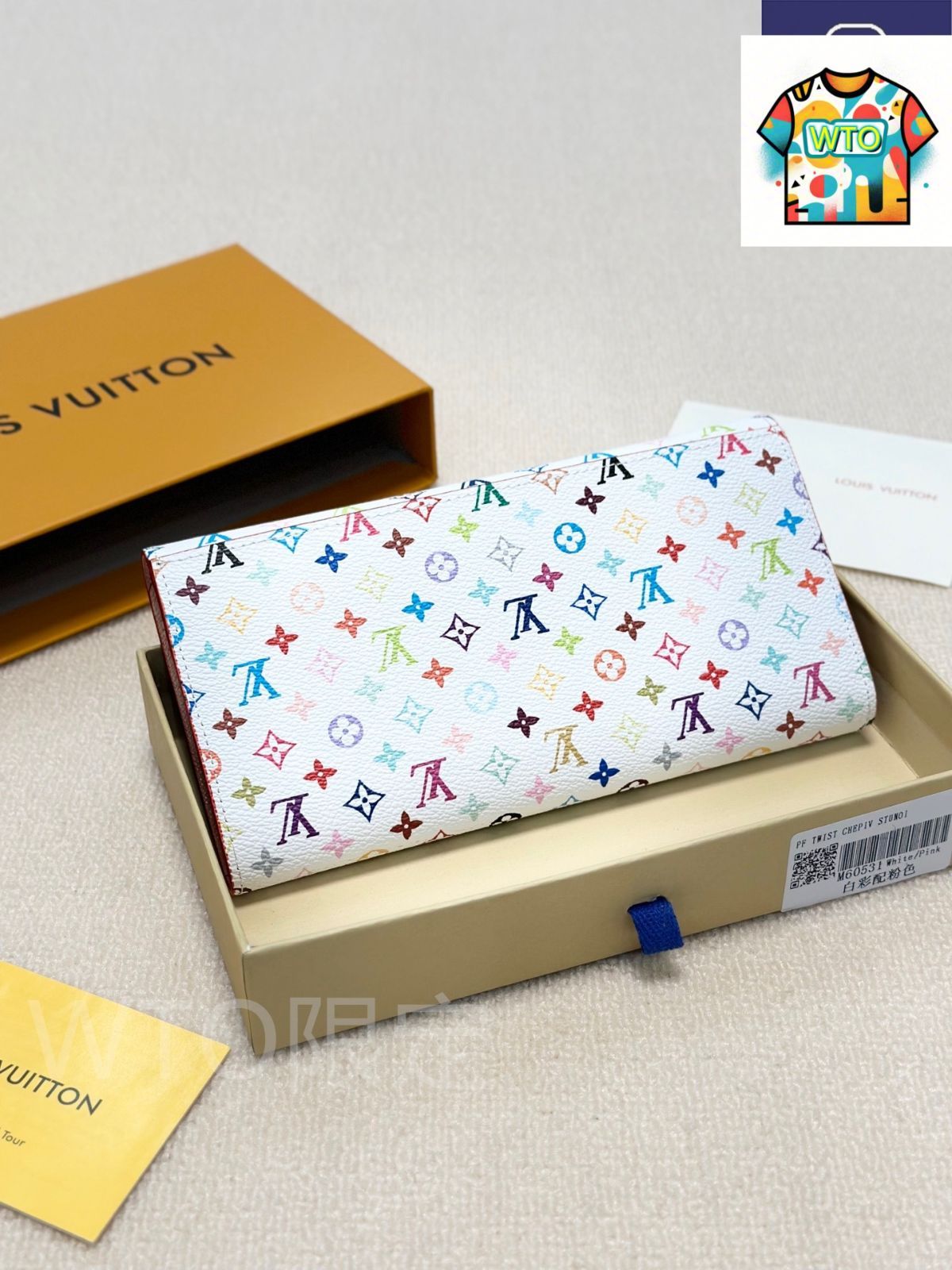 今日 Louis Vuitton ルイ ヴィトン 封筒型財布 帆布と内側頭層牛皮使用 柔らかく内部設計精巧