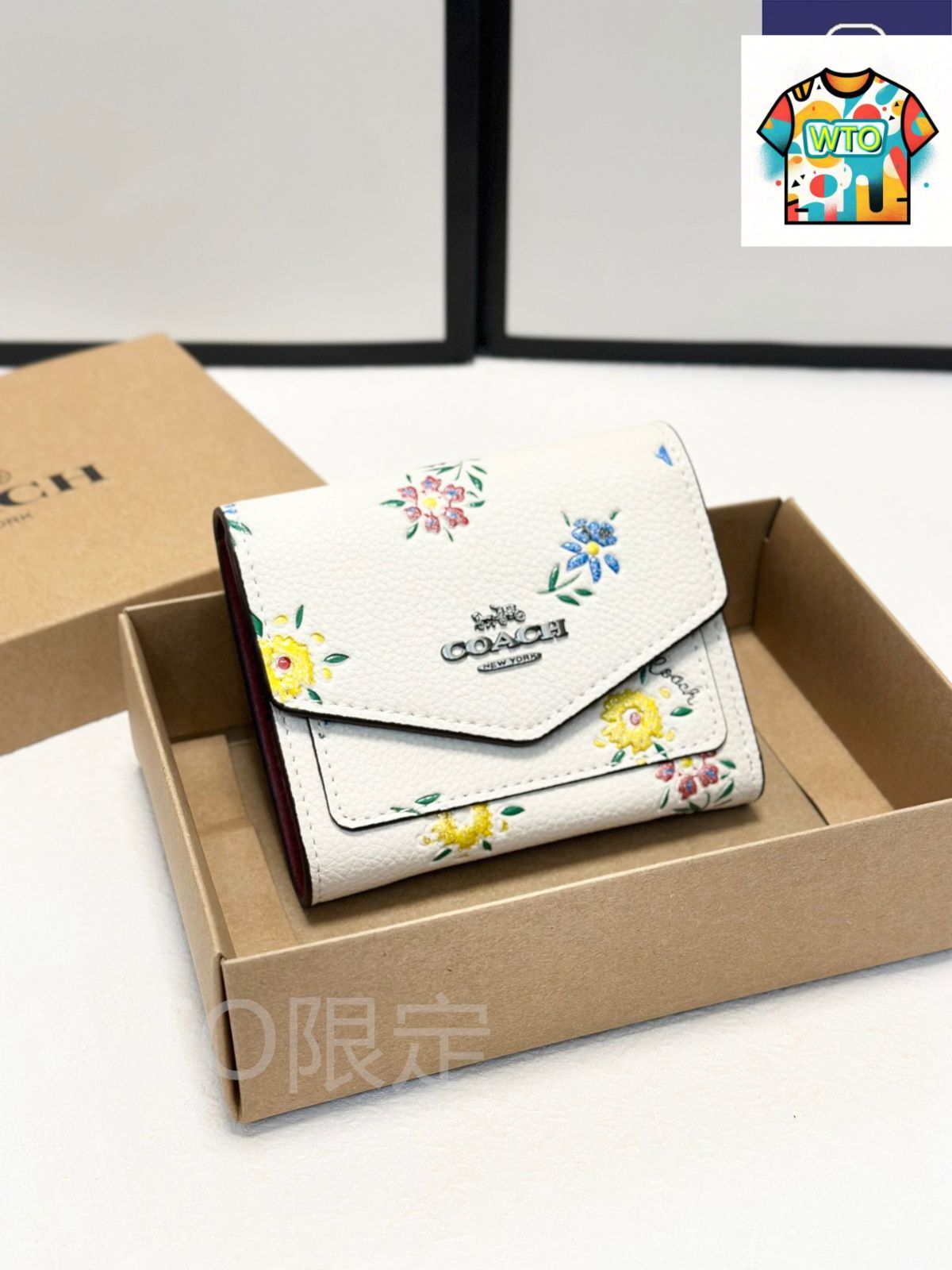 今日 Coach コーチ クラシック三つ折り財布 原版牛皮使用 精美デザインと優れた手触り