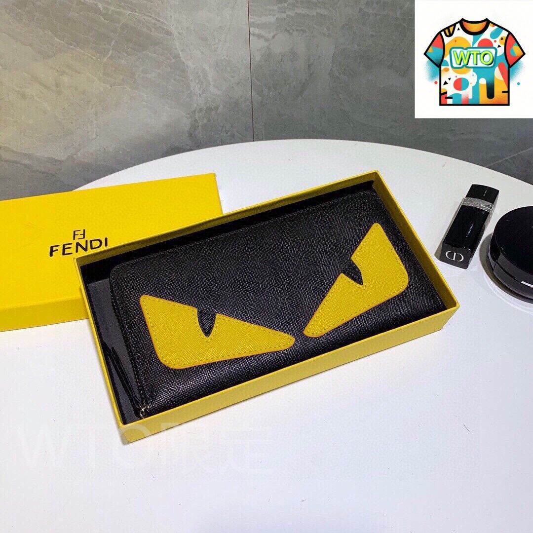 今日 Fendi フェンディ メンズハンドポーチ 原版頭層牛皮使用で充実した収納力と な手触りを備える