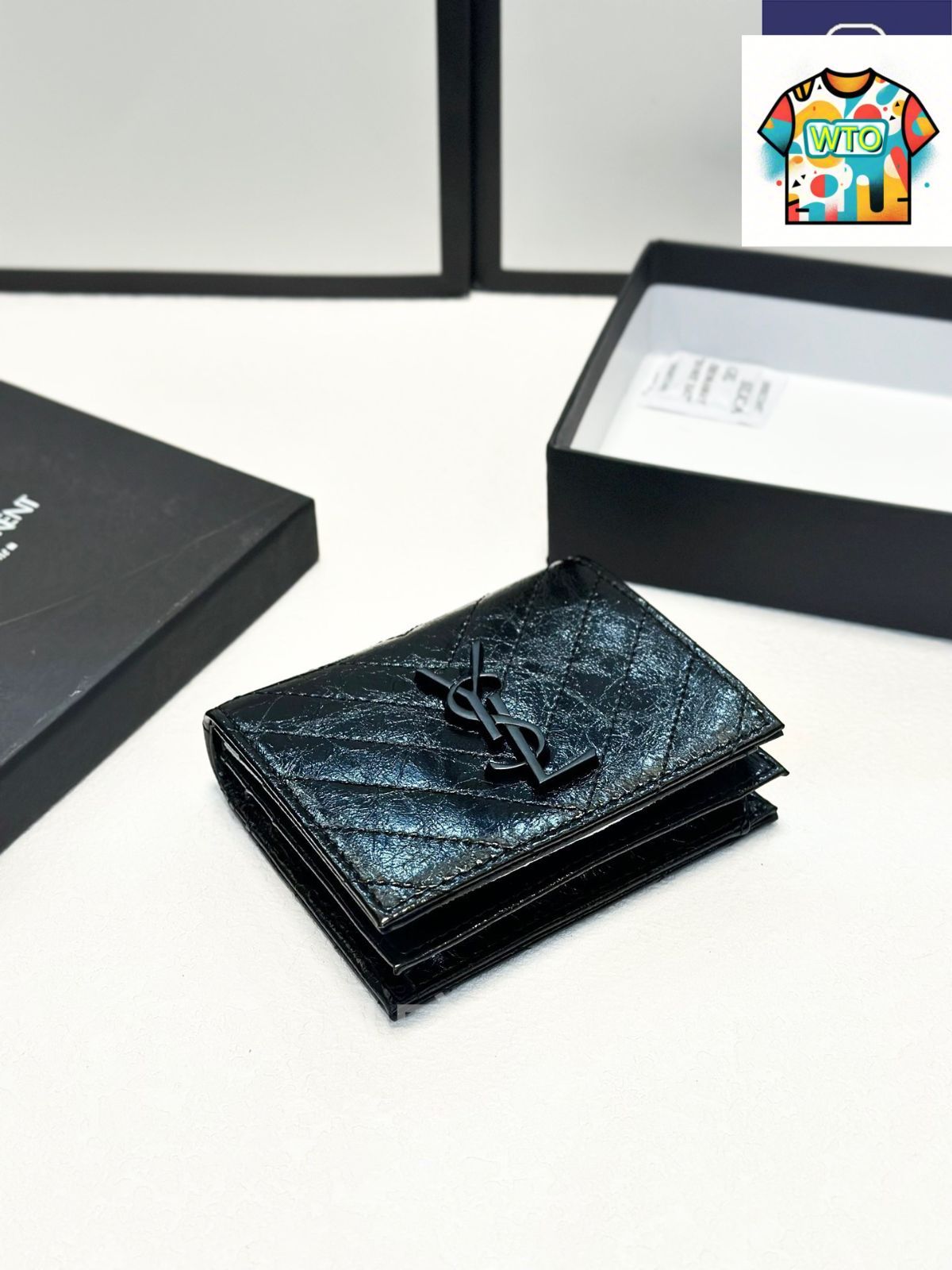 今日 Yves Saint Laurent イヴ サンローラン 最新クラシックシリーズ 高品質オイルレザー小牛皮を採用し内装充実で実用的