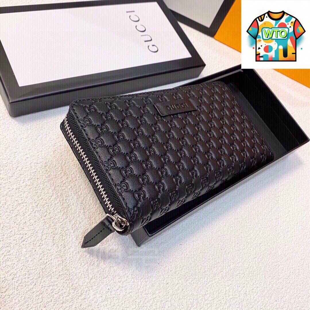 今日 Gucci グッチ ショルダーポーチ 表裏頭層牛皮で仕上げた 感を持つ