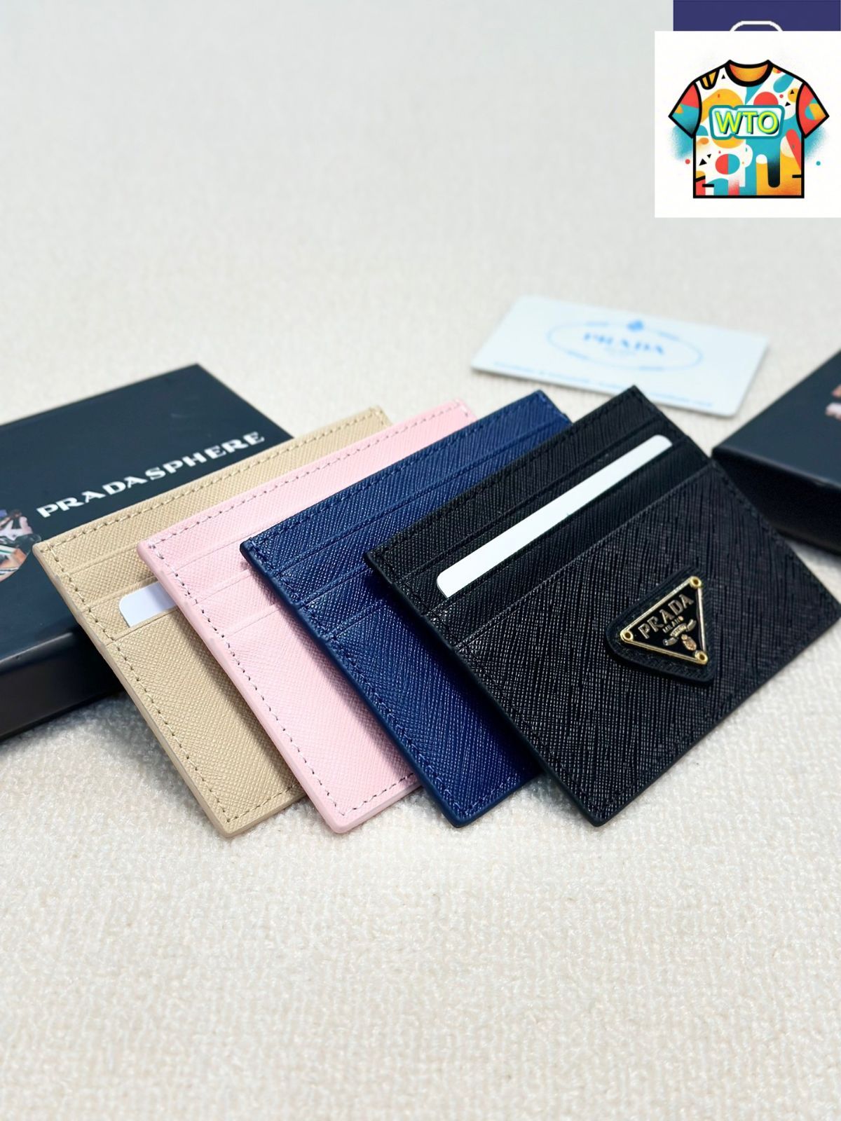 今日 Prada プラダ クロスグレインレザーカードケース カードと財布の両用に対応 実用的