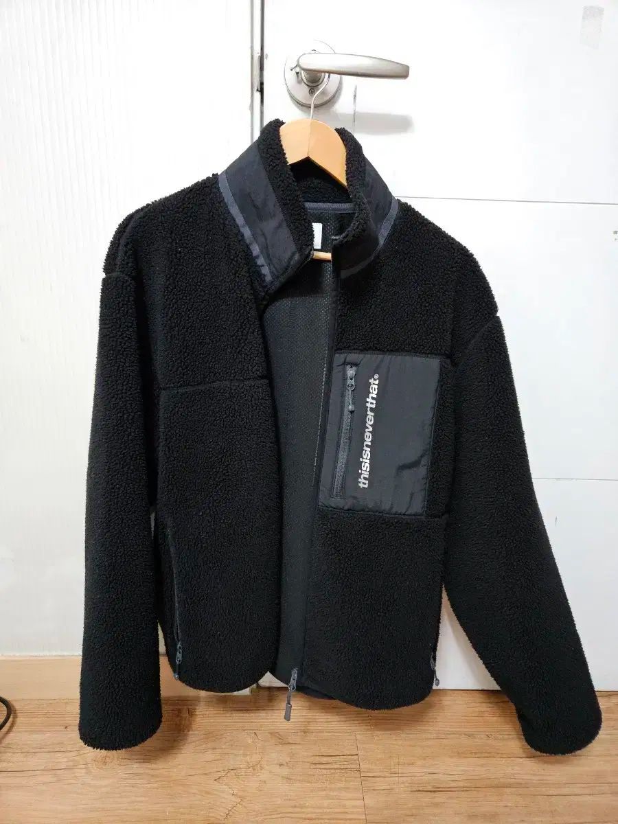 ディスイズネバーザット フリース ブラック L