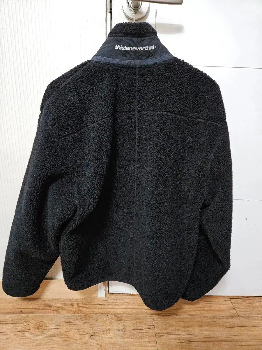 ディスイズネバーザット フリース ブラック L