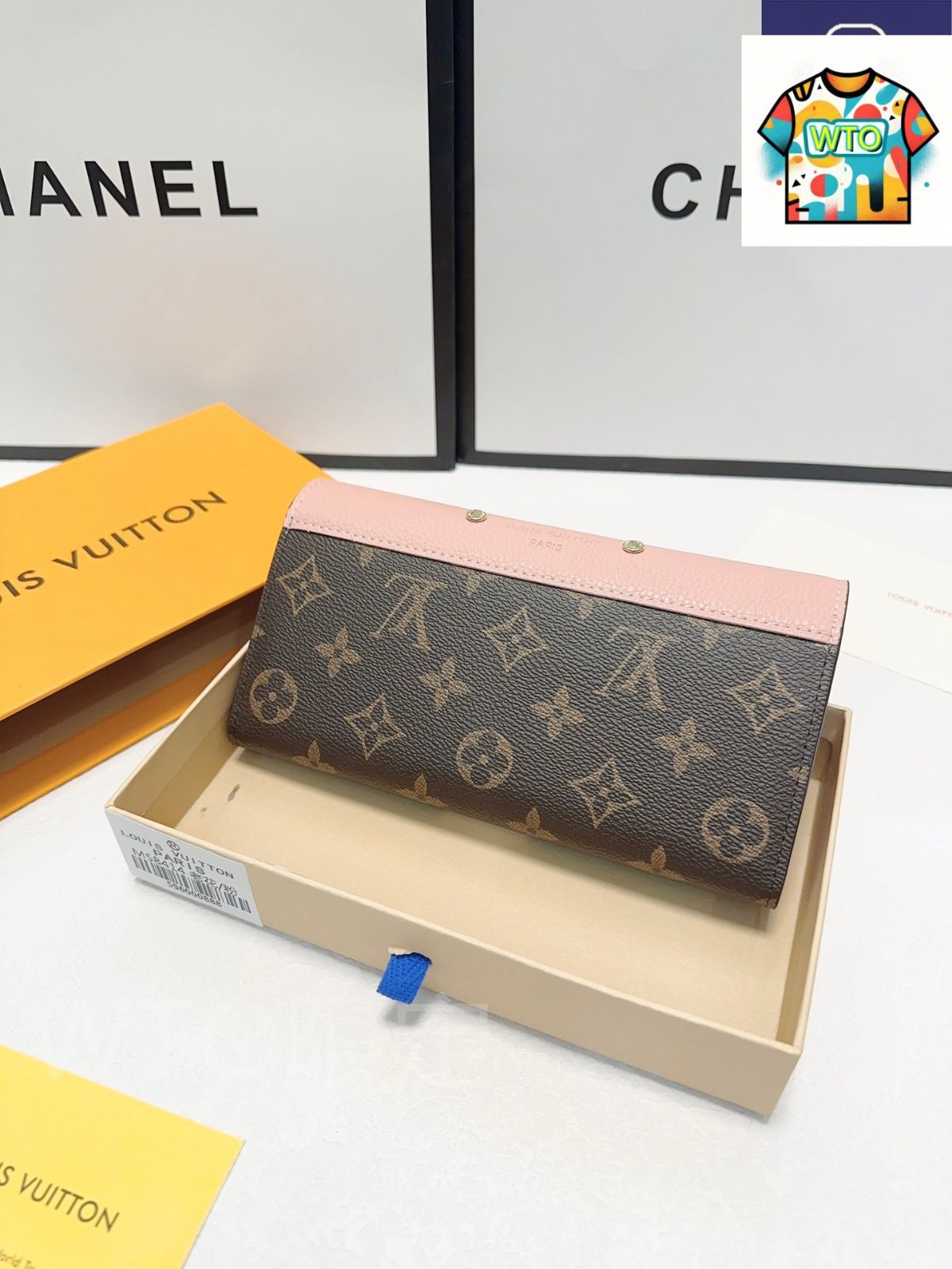 Chanel シャネル
