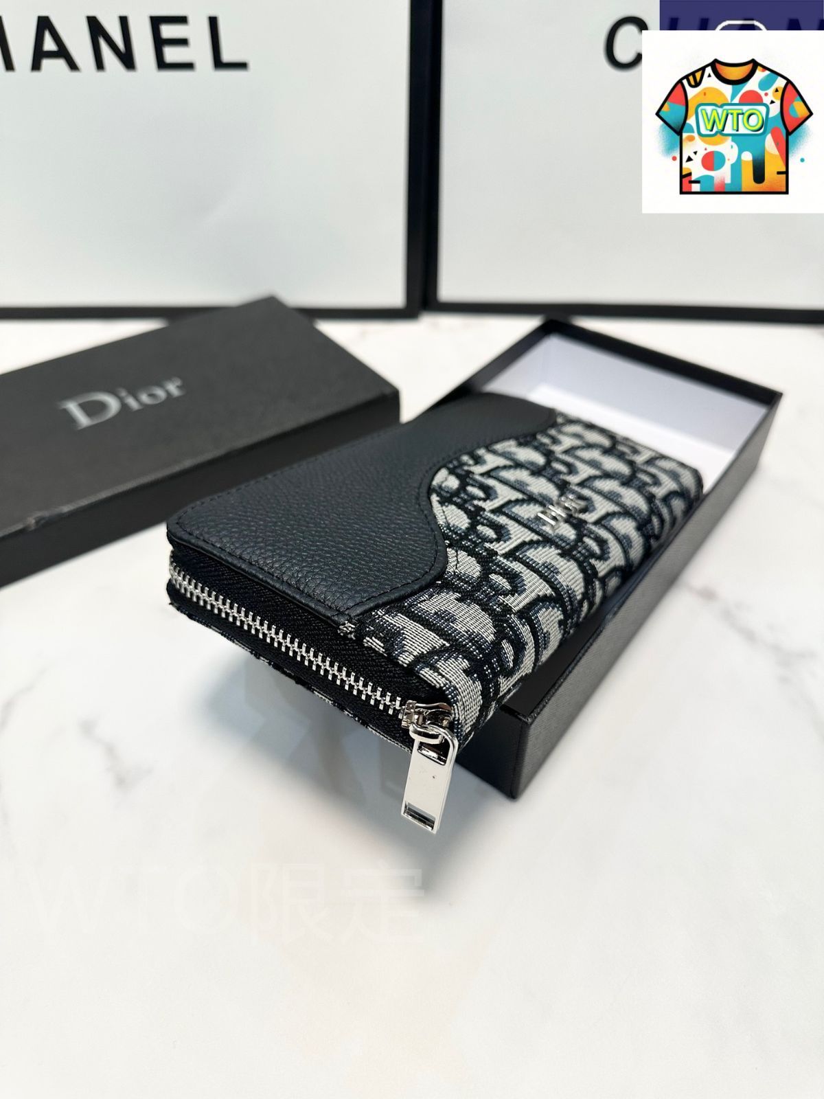 シングルジッパー小型ポーチ