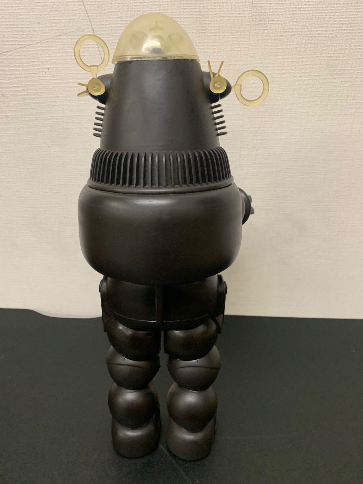 Robby the Robot 英語音声フィギュア ©1997 Turner Entertainment Co