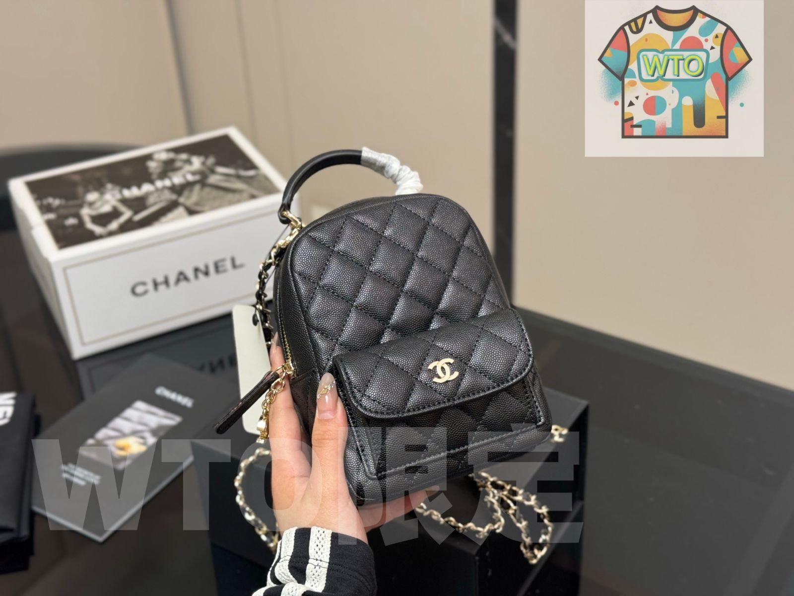 今日 Chanel 24c ミニバックパック ブラック レザー サイズ 13×18cm 今の在庫は 価格 -WT0輸入