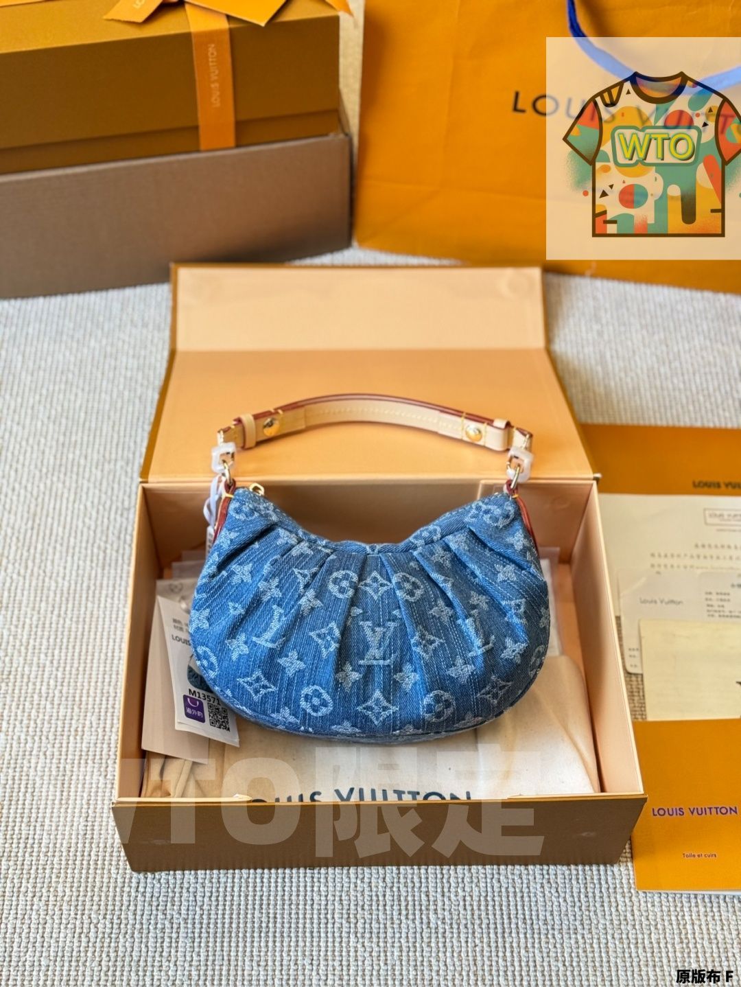 今日 LV Valley Denim Pochette - バレー デニム ポシェット～コンパクトで スマホ収納 な アイテム～ -WTO輸入1