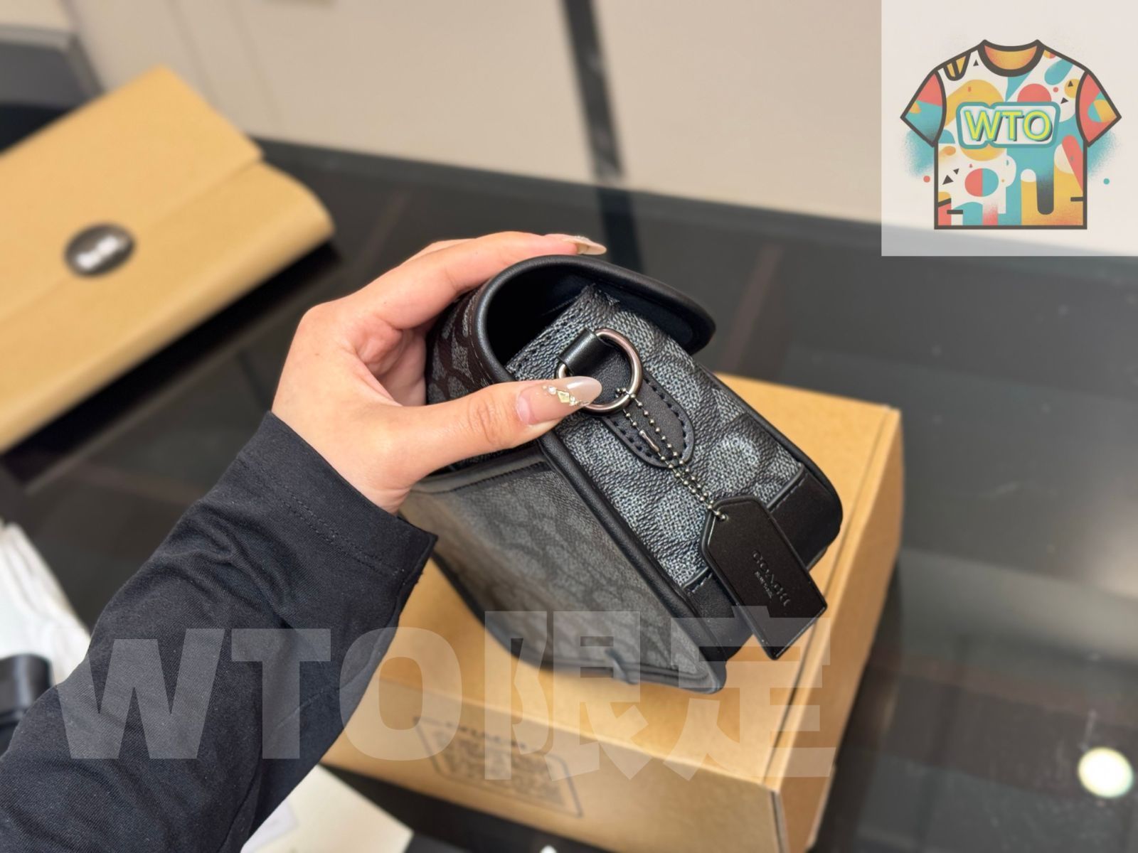 【新品通販】 WTO通販 COACH メンズ ポストマンバッグ 今在庫 価格-WTO輸入-NHJ09 送料無料。