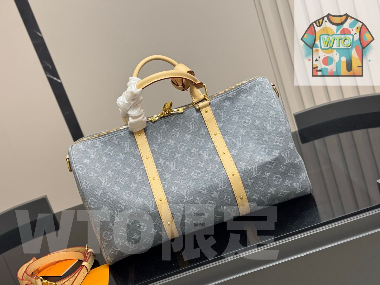 トラベルバッグ