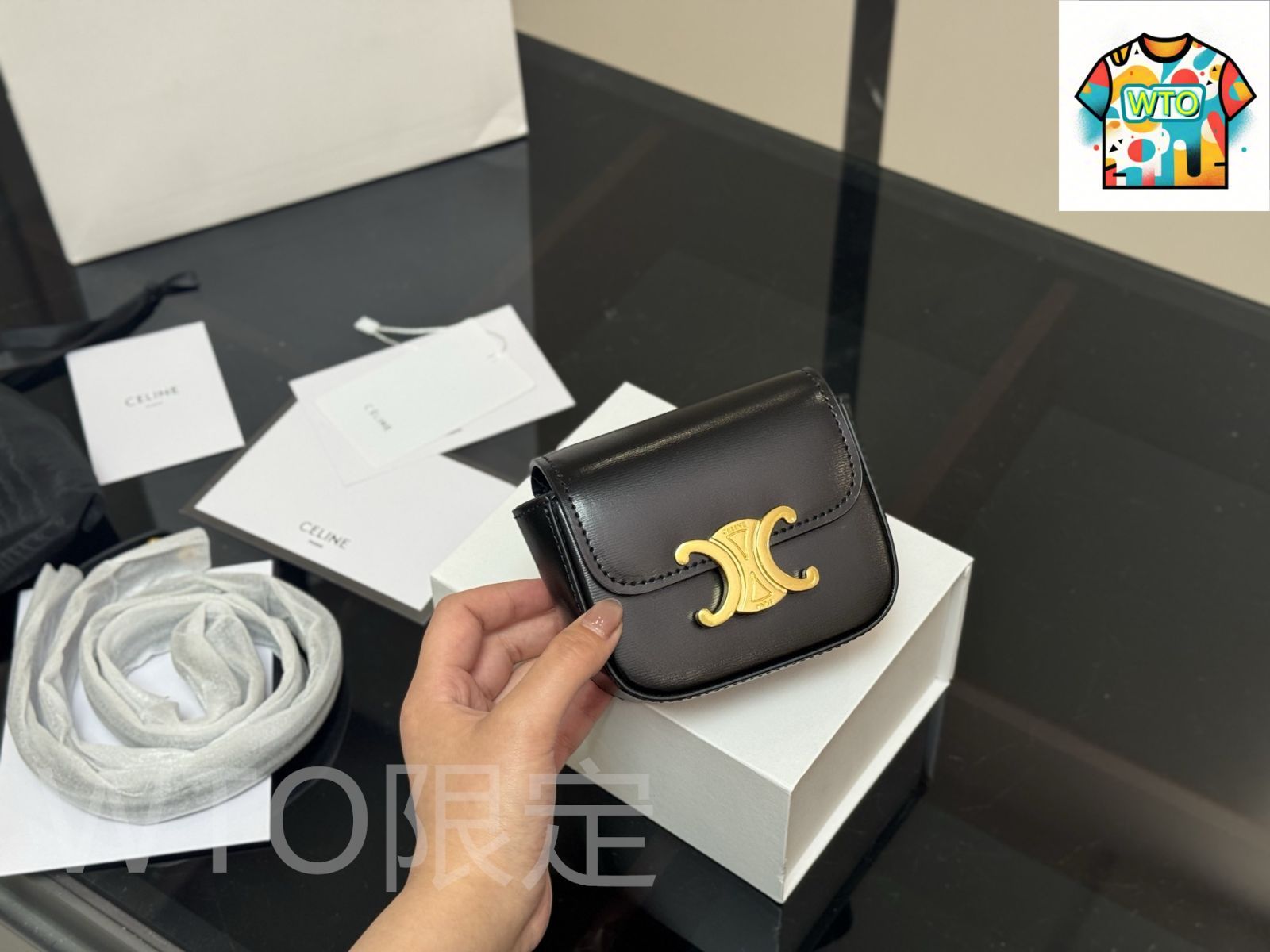 WTO通販 Celine セリーヌ ミニ コインバッグ レザー製 ミニサイズながら収納力に優れる-WTO輸入-VZT 23