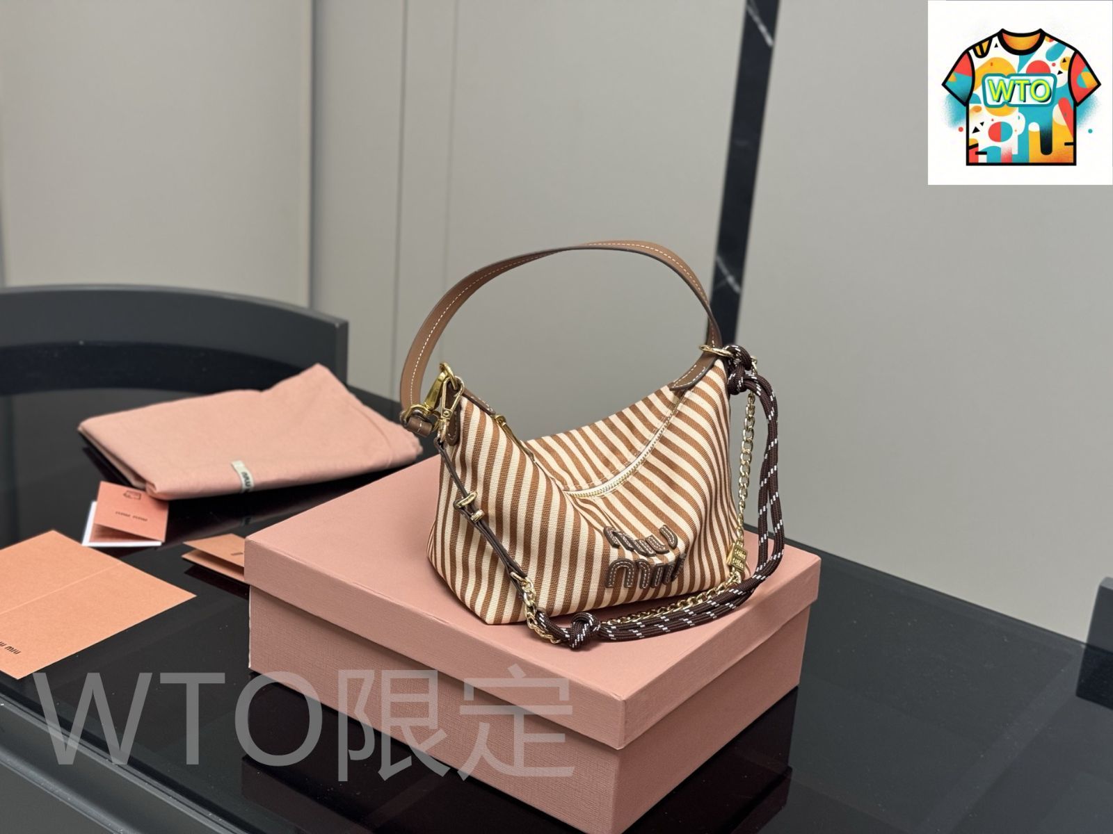 WTO通販 Miu Miu ミュウミュウ キャンバス ランチボックスバッグ サーフコード付き 高い実用性と百搭性-WTO輸入-GFA54