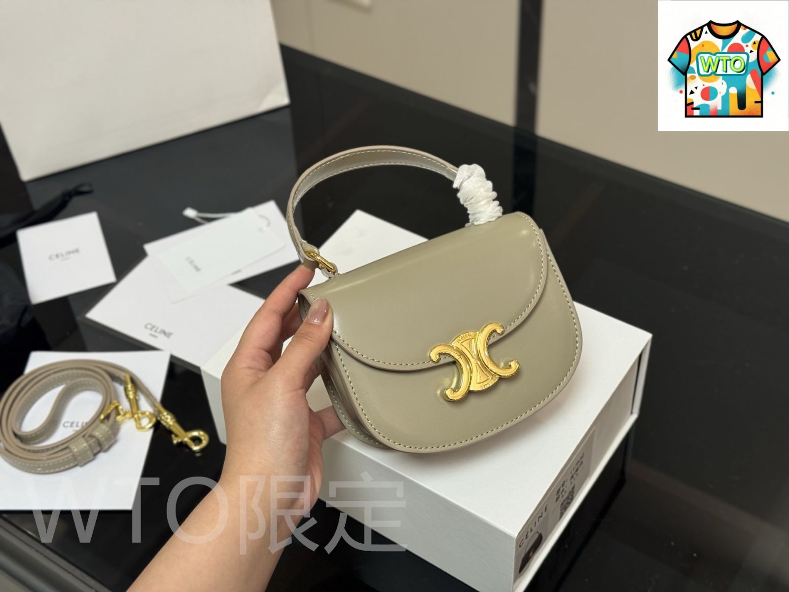 WTO通販 Celine セリーヌ トリオンフ ハンドバッグ シリーズ 可愛らしいデザインでクールと甘さを両立-WTO輸入-WYB53