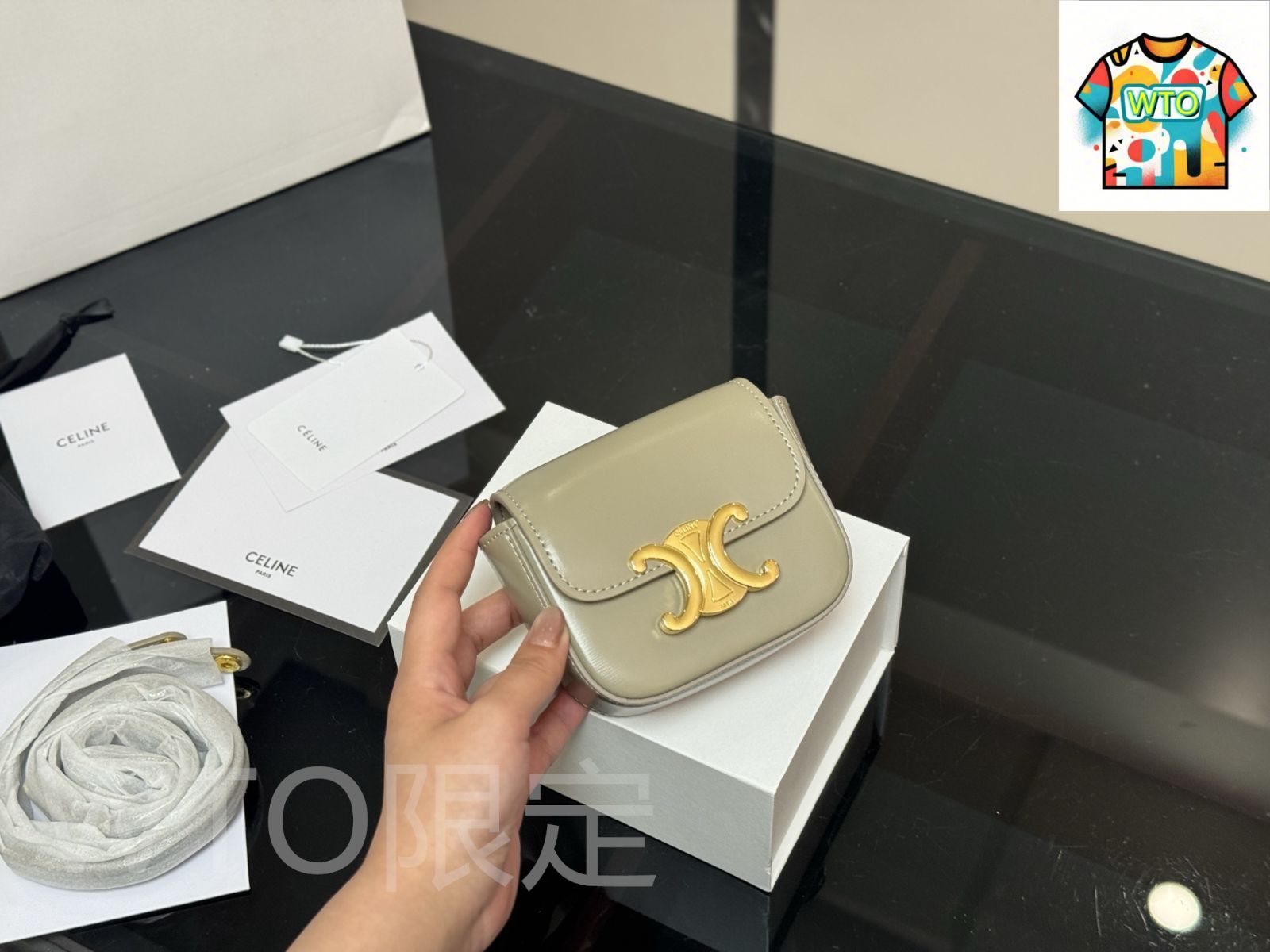 WTO通販 Celine セリーヌ ミニ コインバッグ レザー製 ミニサイズながら収納力に優れる-WTO輸入-VZT23