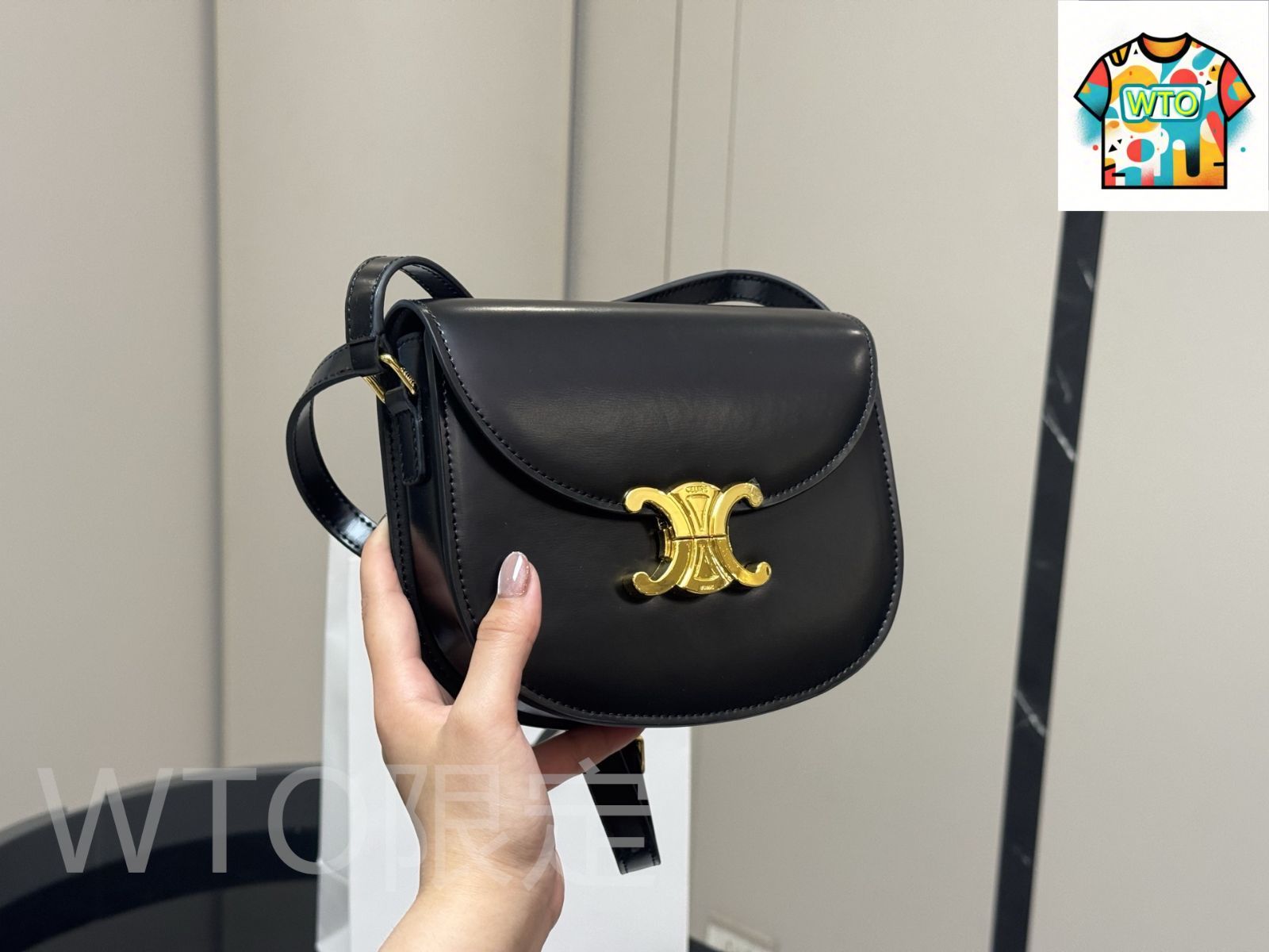 シリーズ 全レザー製で