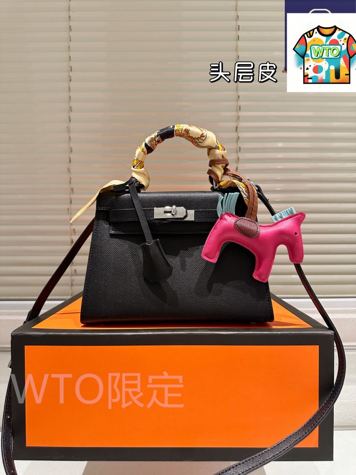 上質レザーと正規ハードウェアが風格を引き立てる-WTO輸入-UJM 55