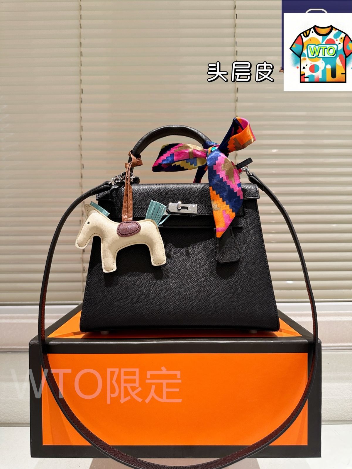 上質レザーと正規ハードウェアが風格を添える-WTO輸入-JWN