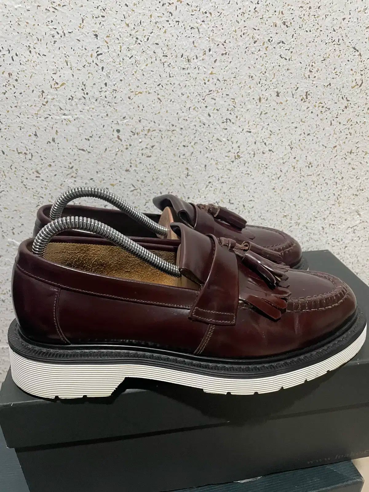 6 ローク タッセルローファー バーガンディ