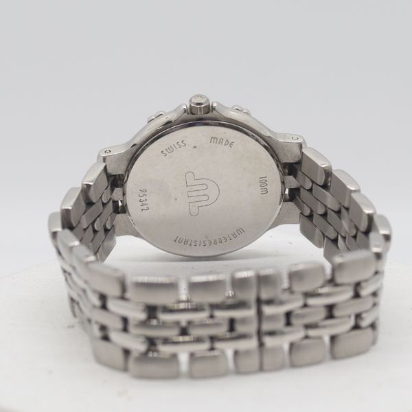 ホワイト文字盤 QZ