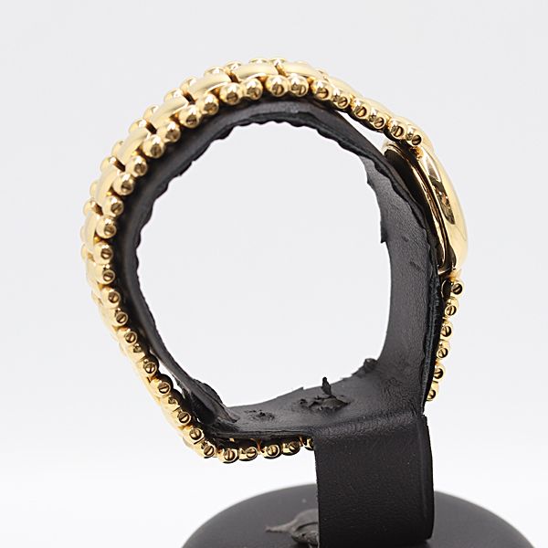 ブラック文字盤