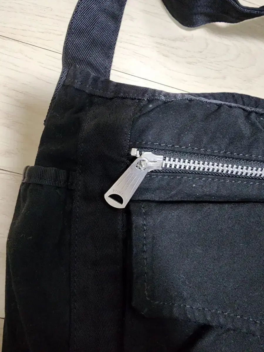 ショルダーバッグ