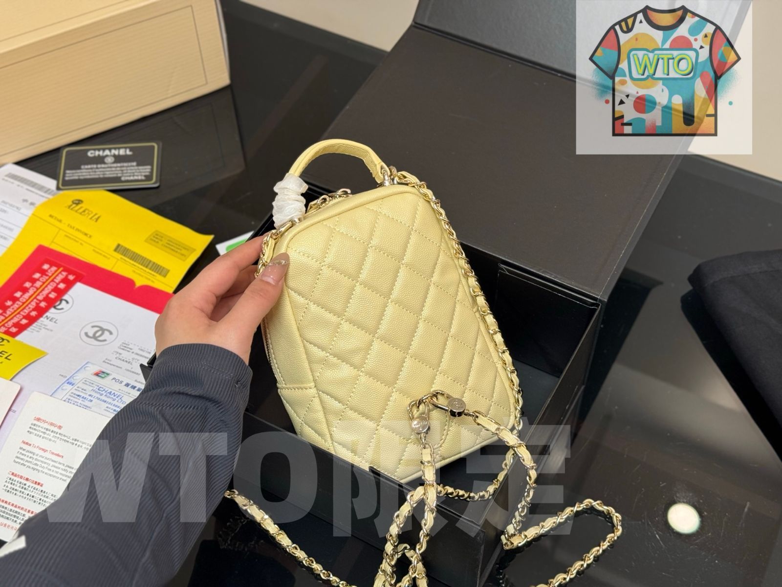 C ダブルショルダーバッグ