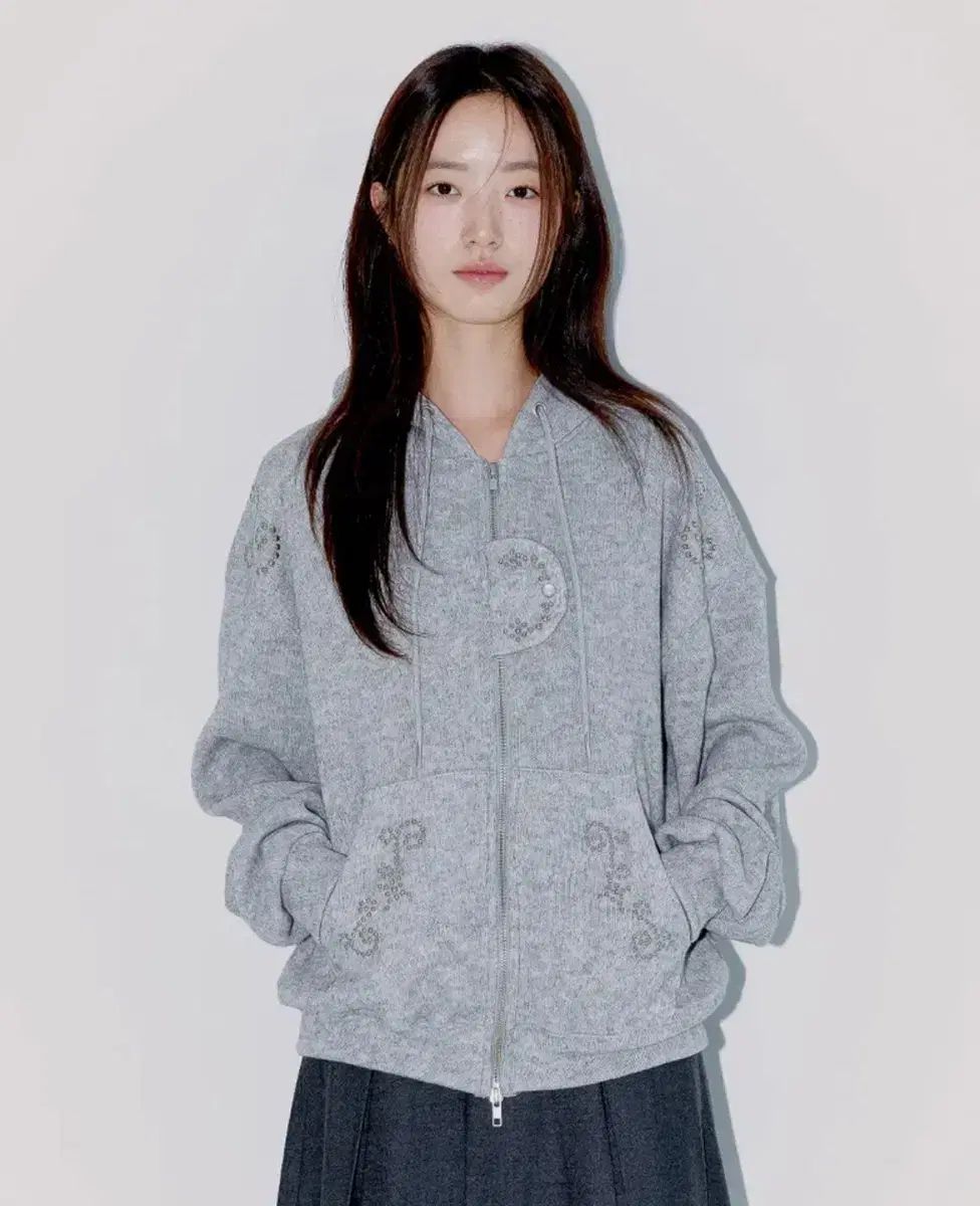 オフィッシュ フード ジップアップ