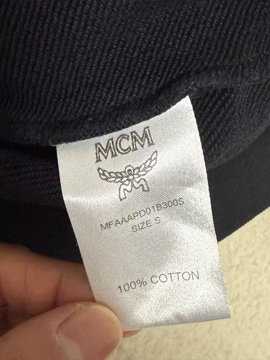 フーディー Tシャツ