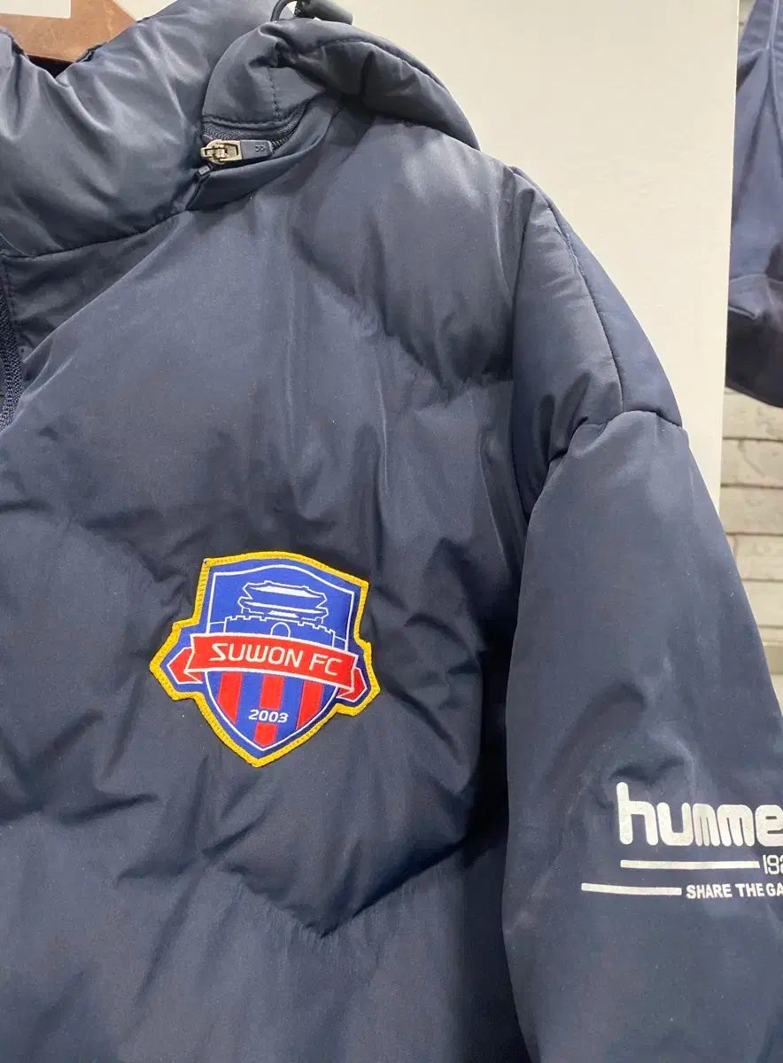 XL 唯一実物 hummel ヒュンメル SUWON FC 選手用支給用 サッカー ショートダウン アウター