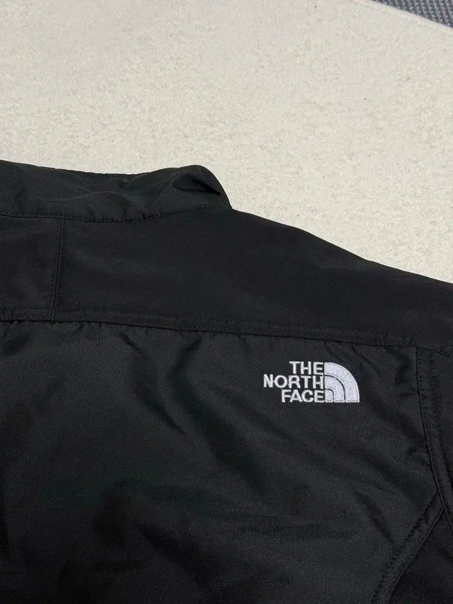 THE NORTH FACE ザノースフェイス ウィンドストッパー ブラック ジャケット L OLIVEOS_COM_TR