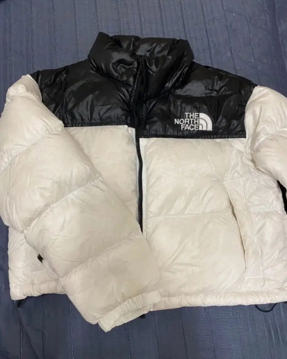 THE NORTH FACE ザノースフェイス ヌプシ クロップド ダウン 95 白