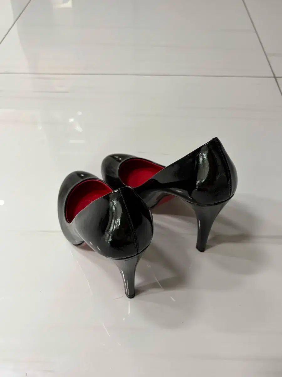 マジアンドバジリ