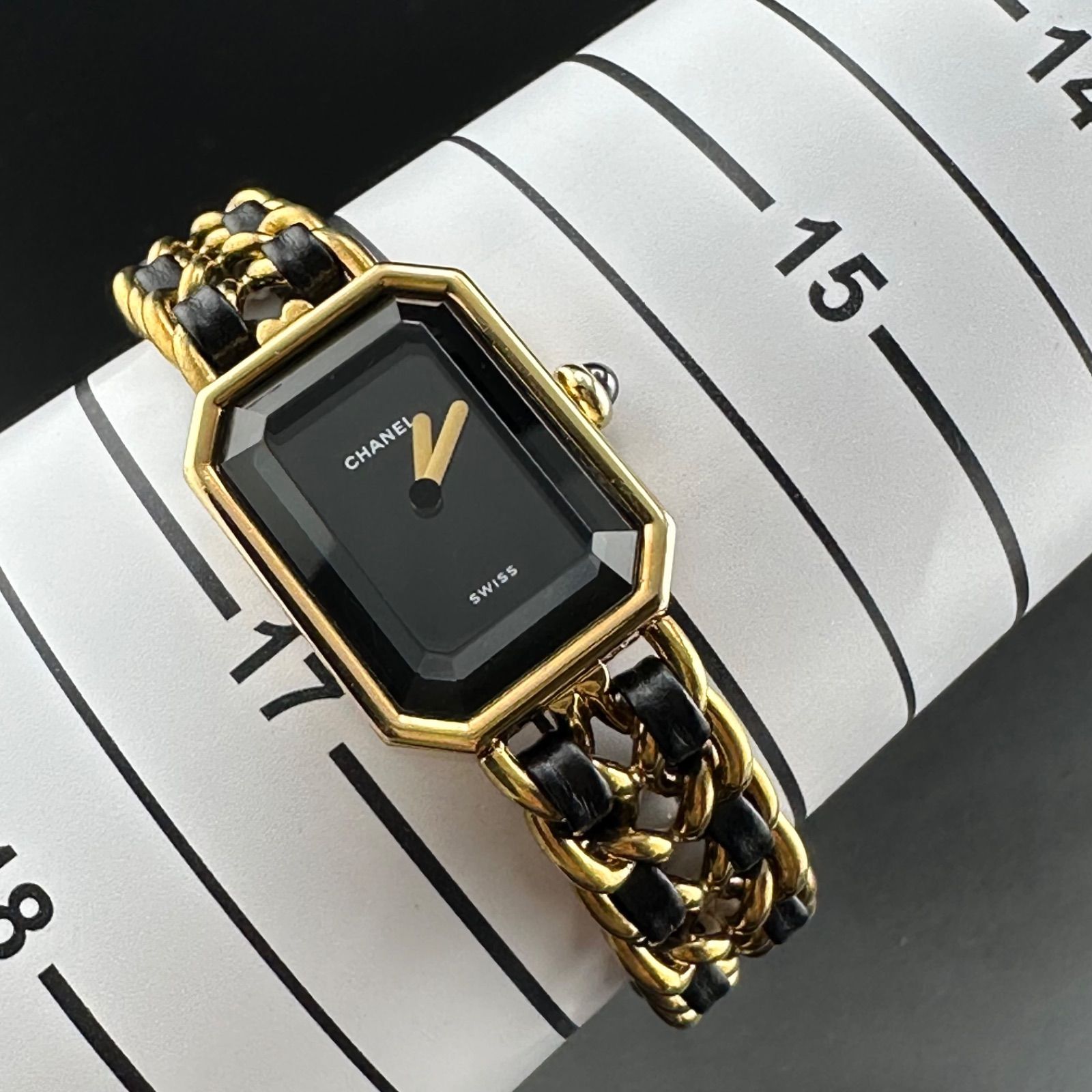 ブラック 電池交換