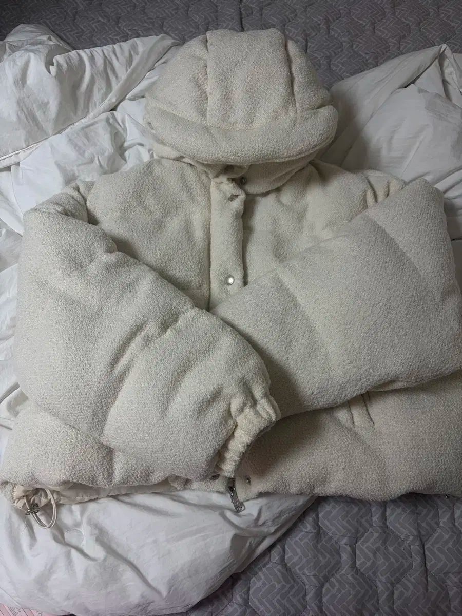 ザ バーネット スノウ ブークレ ダウン プレイ