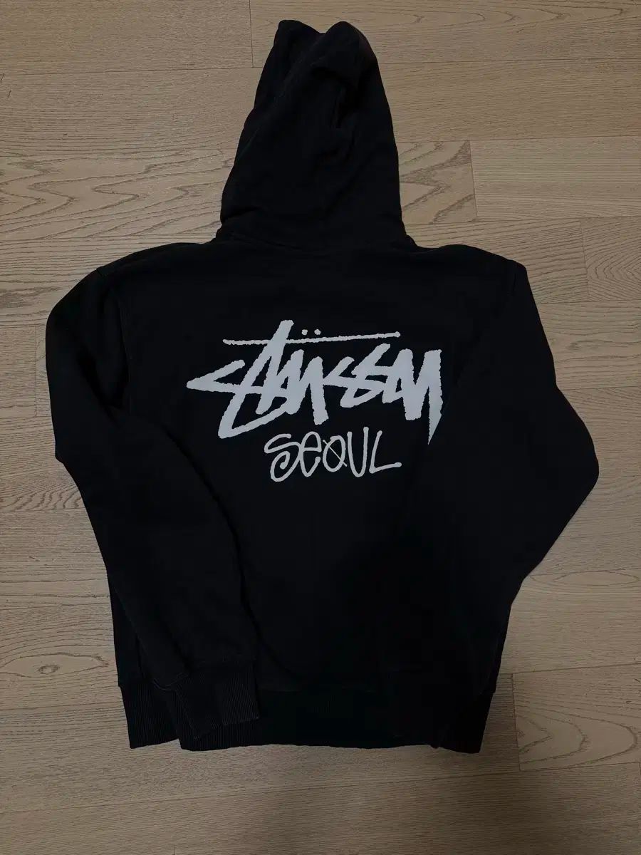 STU ソウル WHO Tシャツ ブラック