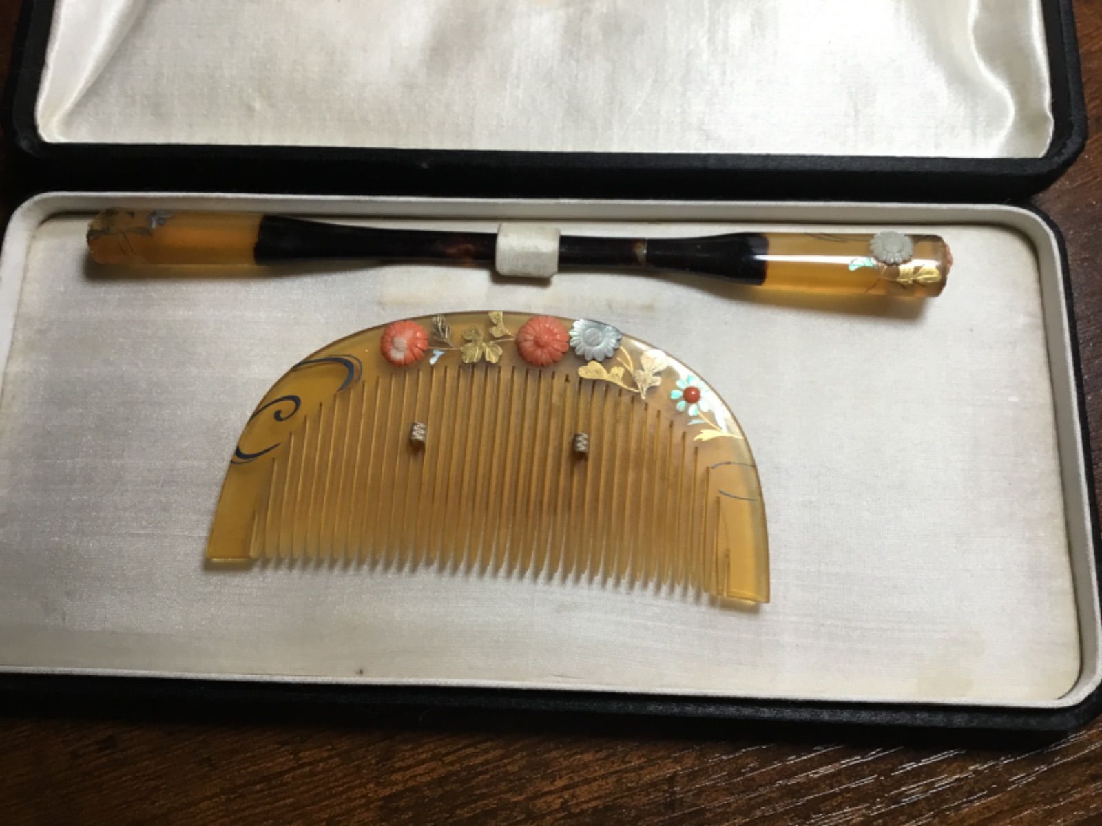 47213460_3