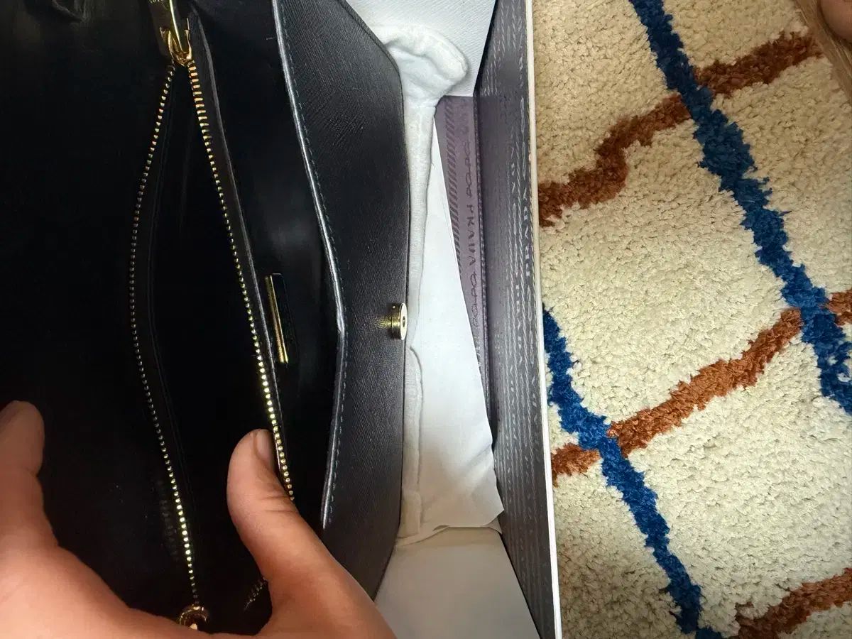  プラダ エンベロープ サフィアーノ チェーンバッグ メッセンジャーバッグ ショルダーバッグ