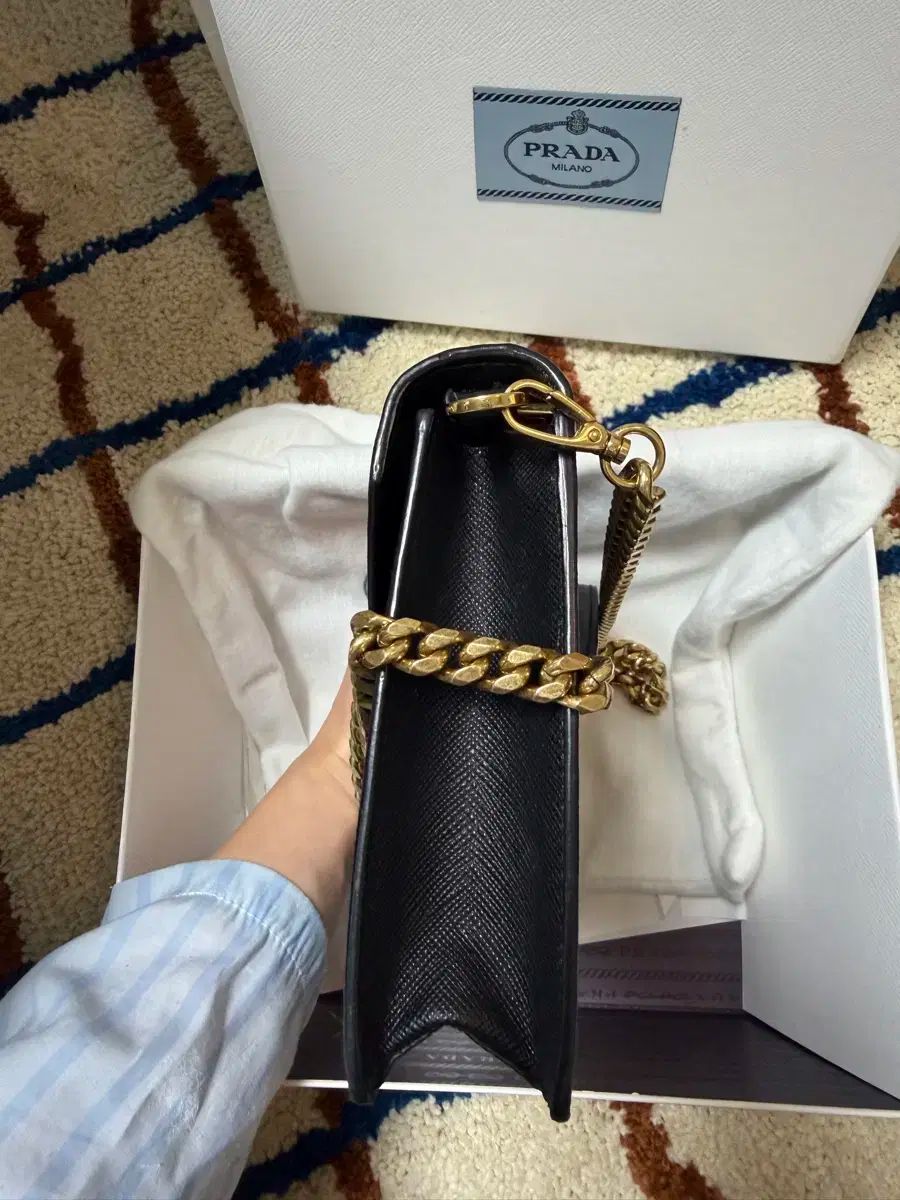 プラダ エンベロープ