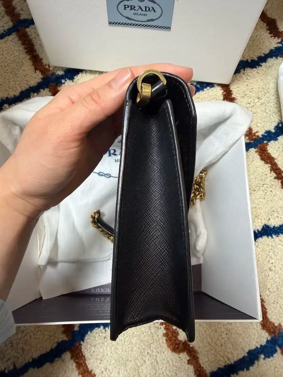 チェーンバッグ