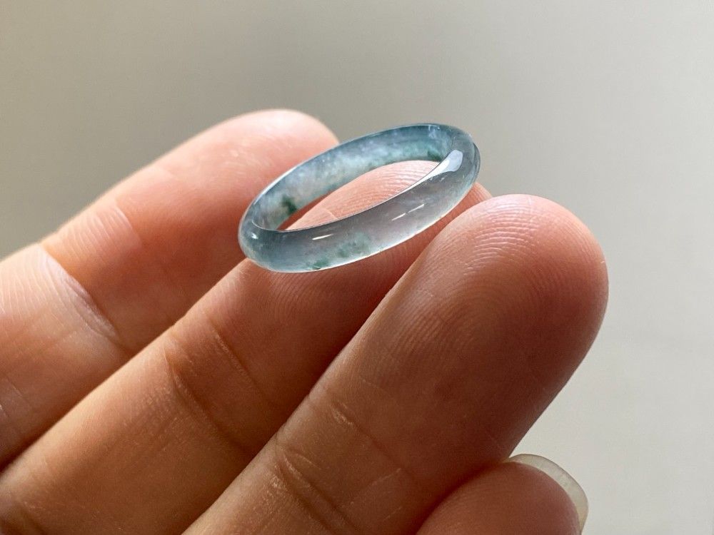L14-227 ピンキーリング 氷種 水青色 9.5号 グアテマラ産 A貨 本翡翠