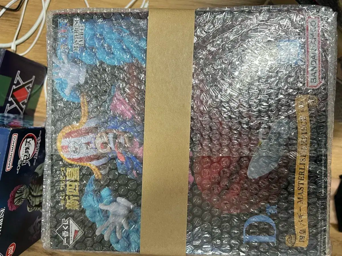 ONE PIECE 新世界編 シャンクス フィギュア 一番くじ